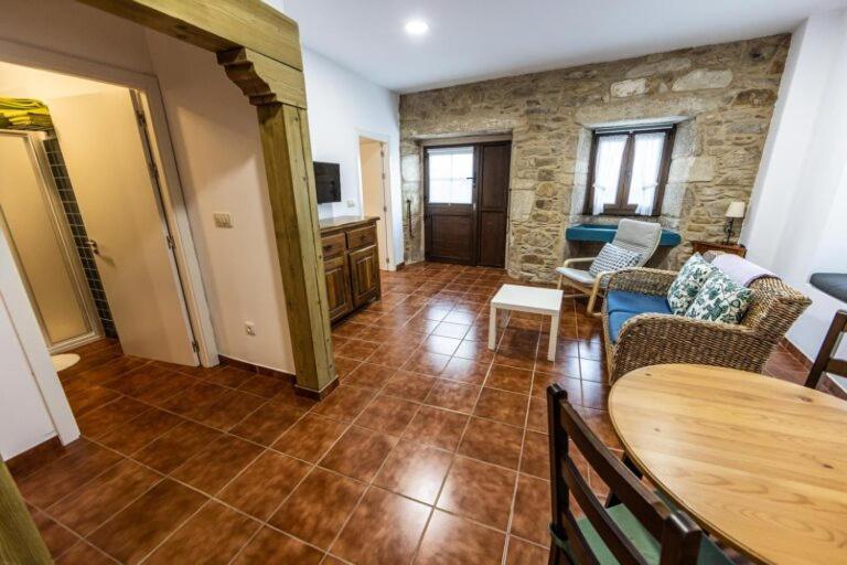 Apartamentos Arnela กามาริญาส ภายนอก รูปภาพ