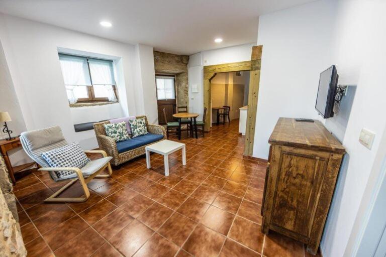 Apartamentos Arnela กามาริญาส ภายนอก รูปภาพ