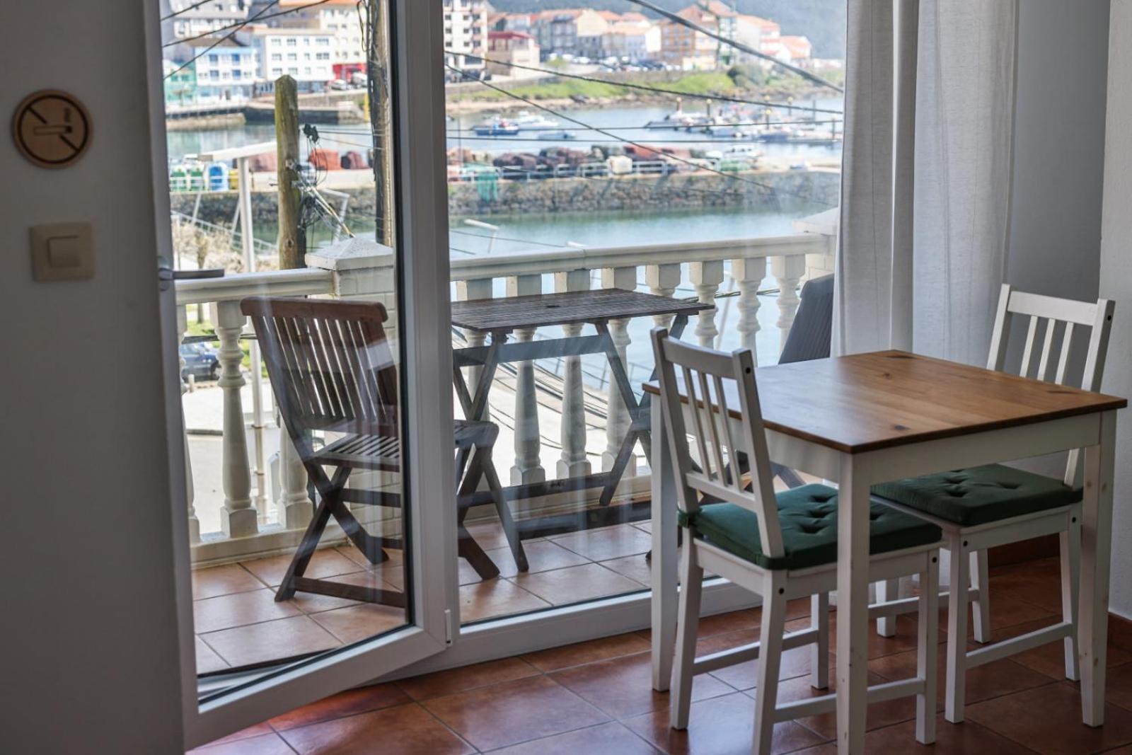 Apartamentos Arnela กามาริญาส ภายนอก รูปภาพ